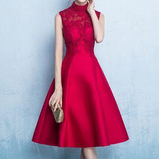 Lace Panel Sleeveless Midi Cocktail Dress