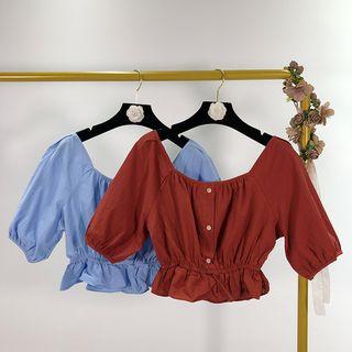 Square-neck Short-sleeve Cropped Blouse