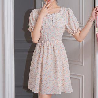 Short-sleeve Floral Printed Square-neck Dress Chiffon A-line Dress Tangerine - One Size