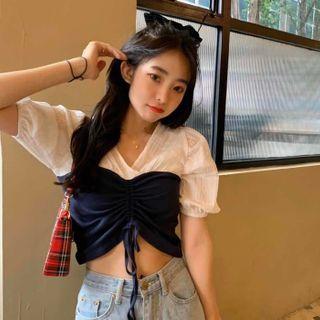 Mock Two-piece Drawstring Short-sleeve Blouse