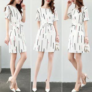 Short-sleeve Patterned A-line Mini Dress
