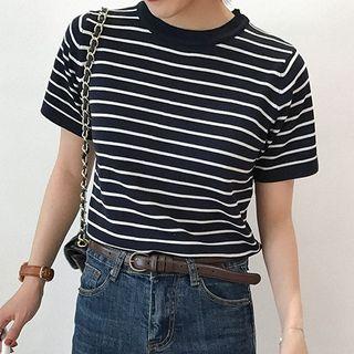 Round-neck Striped Short-sleeve Cropped Top