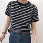 Round-neck Striped Short-sleeve Cropped Top