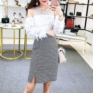 Cold Shoulder Long-sleeve Mock Two-piece Dress