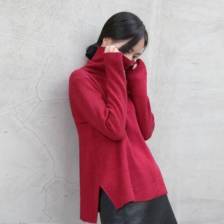 Turtleneck Slit-hem Plain Knit Top