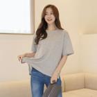 Dip-back Piped Loose-fit T-shirt