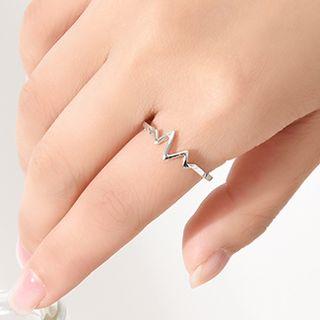 925 Sterling Silver Heartbeat Ring
