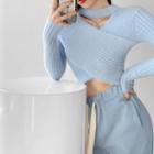Ribbed Keyhole Crop Sweater