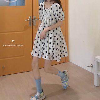 Puff-sleeve Polka-dot A-line Dress Black & White - One Size