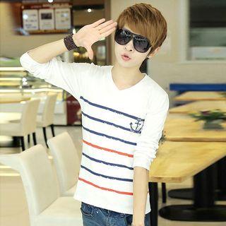 Printed V-neck Long-sleeve T-shirt