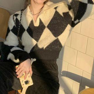 Collared Argyle Cropped Sweater Black & White - One Size
