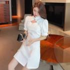 Short-sleeve Mini A-line Dress / Midi Dress