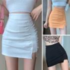 High-waist Plain Slim-fit Skirt