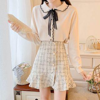 Tie Neck Knit Top / Plaid A-line Skirt / Set