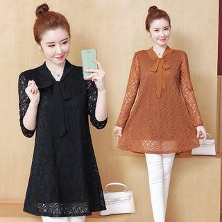 Long-sleeve Lace Bow-neck Tunic