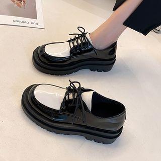 Two-tone Faux Leather Platform Lace-up Shoes