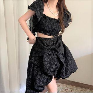 Puff-sleeve Jacquard Crop Top / Asymmetrical A-line Skirt