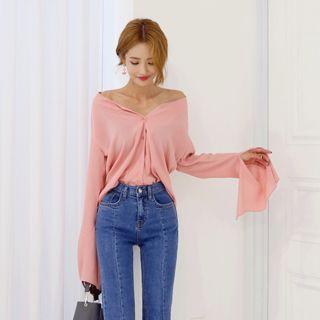 V-neck Slit-cuff Blouse