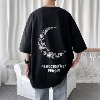 Elbow-sleeve Paisley Lettering Print T-shirt