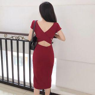 Cut Out Short-sleeve 3sheath Dress