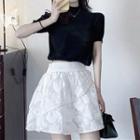 Short-sleeve Mock-neck Top / Lace Skirt / Set