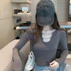 Chained Long-sleeve Slim-fit Top