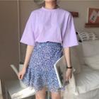 Elbow-sleeve Plain T-shirt / Floral Print Mini Skirt