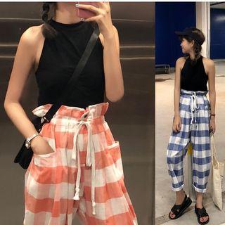 Halter Knit Top / Plaid Baggy Pants