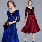 Floral Embroidered 3/4-sleeve Tie-waist V-neck Long Sheath Dress