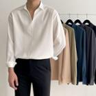 Open-collar Buttonless Shirt
