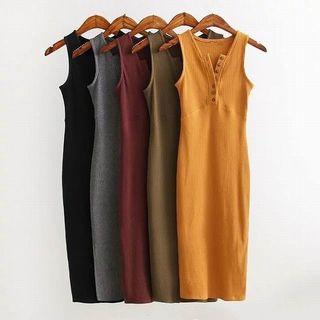 Sleeveless Buttoned Placket Midi Knit Bodycon Dress