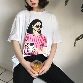 Elbow-sleeve Face Print T-shirt