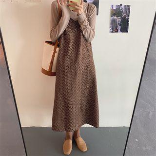 Set: Plain Long-sleeve T-shirt + Flower Print Midi Pinafore Dress