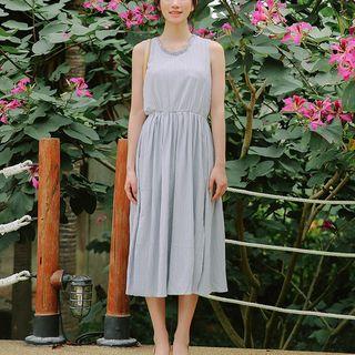 Sleeveless Frill Trim Crinkled A-line Midi Dress As Shown In Figure - One Size