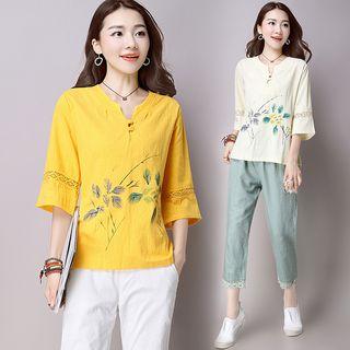 Leaf Print 3/4 Sleeve Half Placket Top