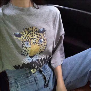 Leopard Print Loose-fit T-shirt Gray - One Size