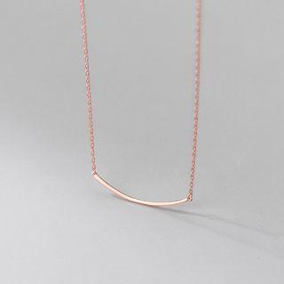 Curve Sterling Silver Pendant Necklace