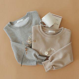 Corsage Embroidered Sweatshirt