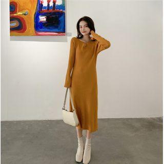 Long-sleeve Notched-neck Knit Midi Dress