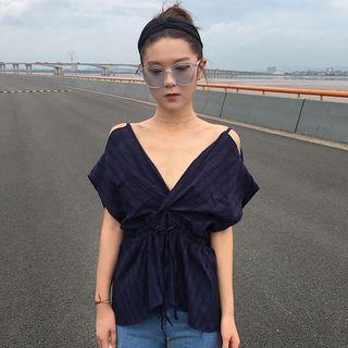 Open Shoulder V-neck Short-sleeve Top