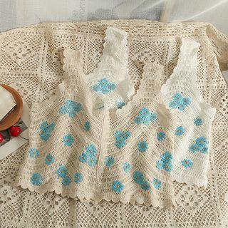 Embroidered Loose Crop Top