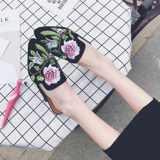 Embroidered Pointy Mules