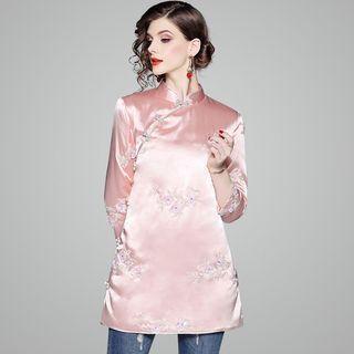 Flower Embroidered 3/4-sleeve Chinese Traditional Top