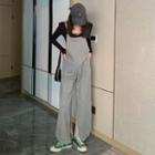 Slit-hem Loose Jumper Pants / Padded-shoulder Plain T-shirt
