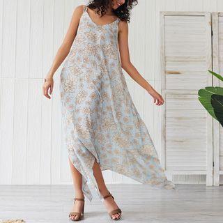 Floral Spaghetti-strap V-neck Midi Dress
