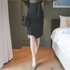 Tie-waist Slit-back Skirt