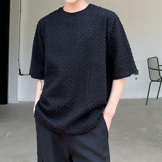 Round Neck Distressed T-shirt