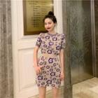 Set:picture Print Short-sleeve Top + High-waist Skirt As Shown In Figure - One Size