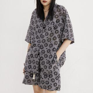 Elbow-sleeve Floral Hawaiian Shirt / Shorts