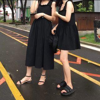 Plain Sleeveless Flared Dress / Midi Dress